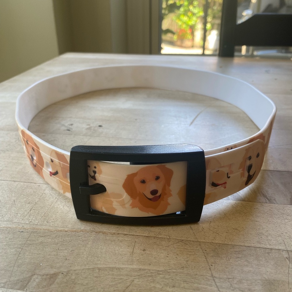 C4 Belt with Golden Retrievers